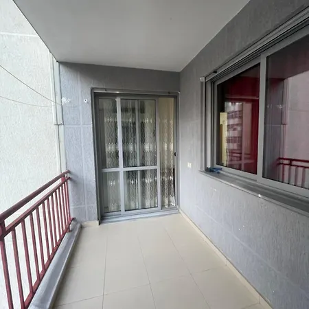 Apartment Apartment *